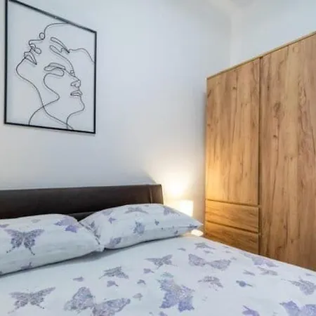 Villa Mustapic By Guide *